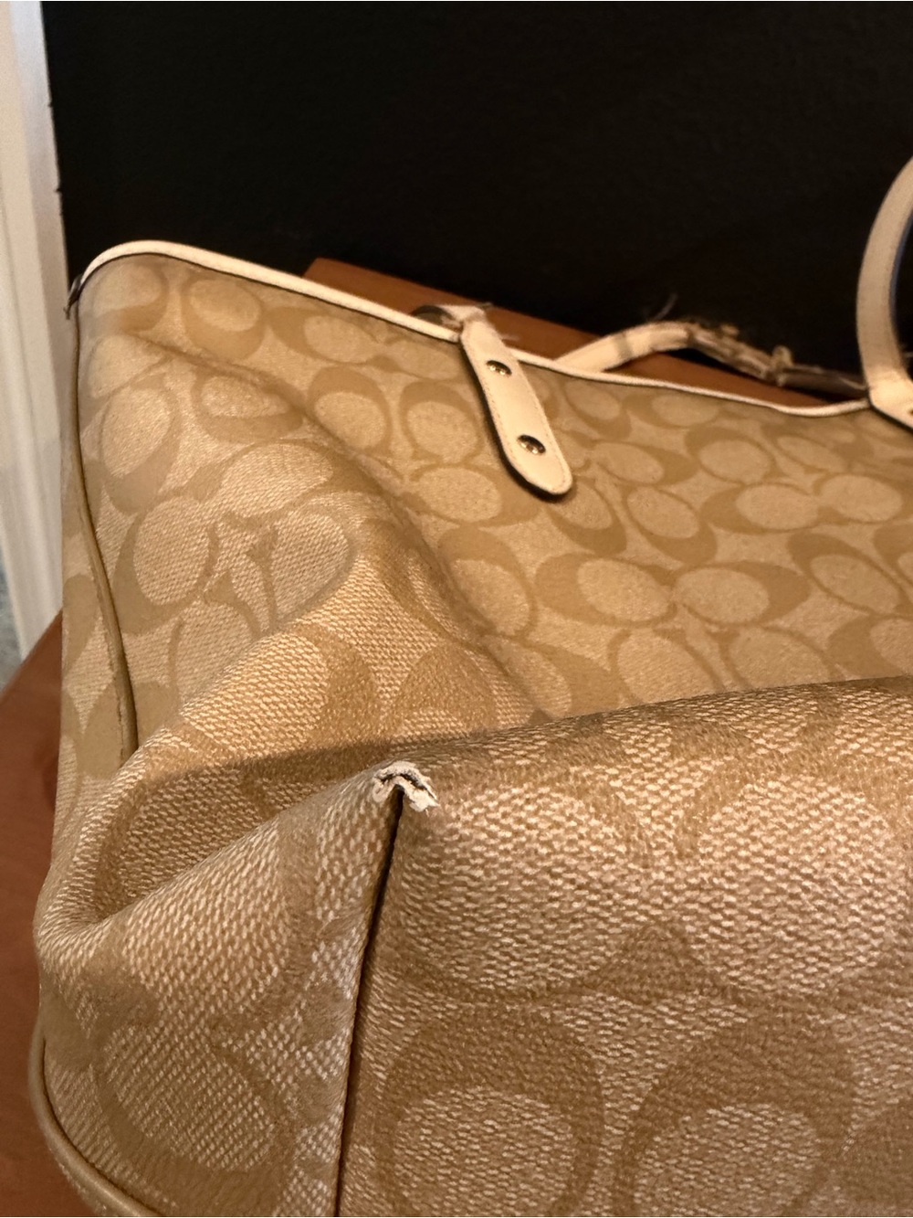 Coach Tan Signature Canvas Tote with Cream Trim khaki tote bag authentic USED - Picture 11 of 15